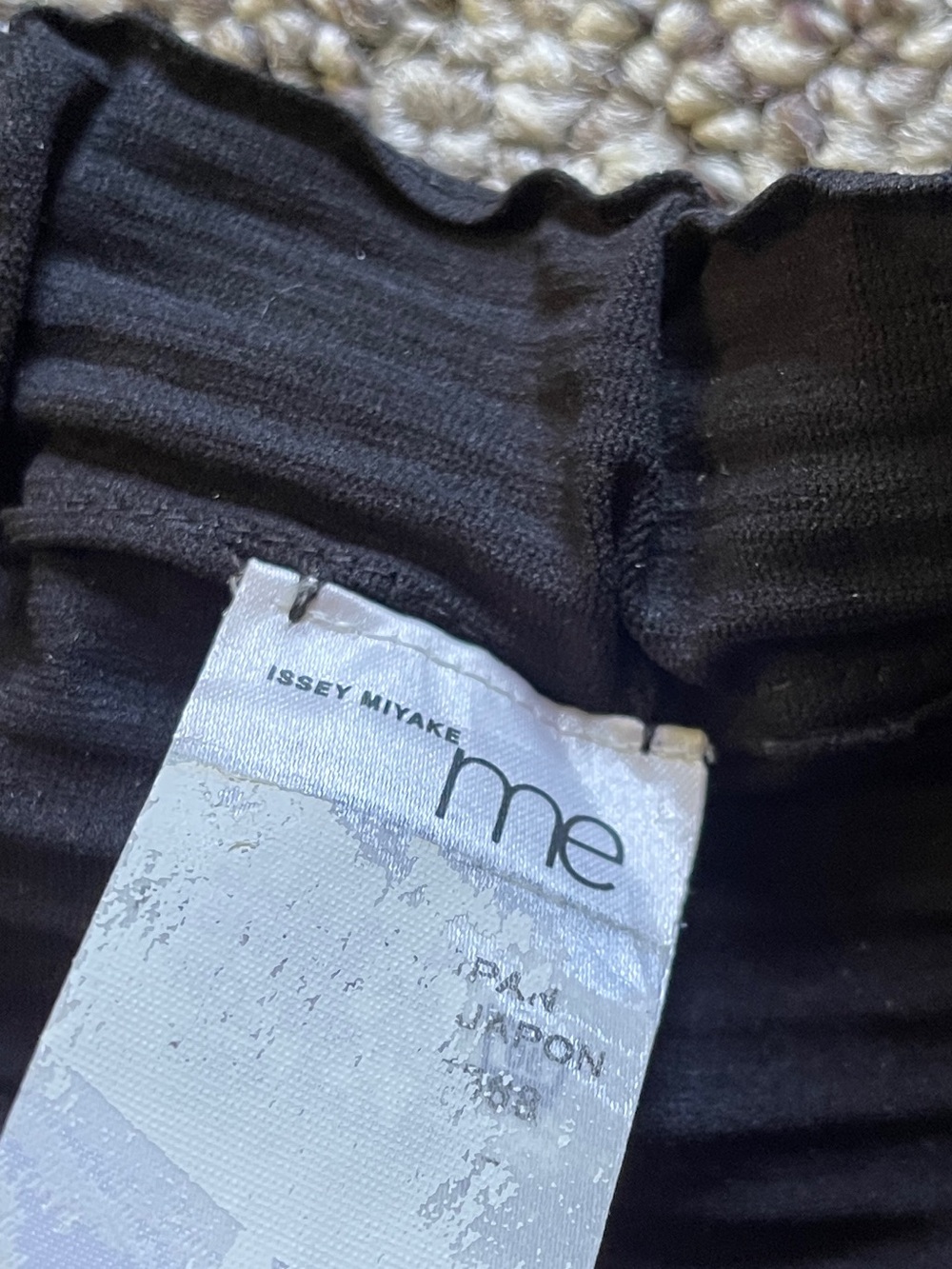 Issey Miyake Black Drop Crotch Shorts - Picture 3 of 6